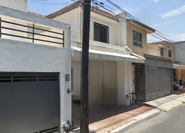 Casa en venta en Bosques del Valle, San Pedro Garza García, Nuevo León