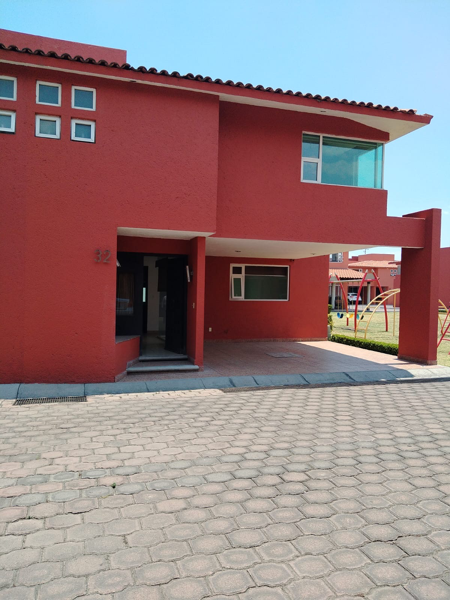 Casa en San Salvador Tizatlalli, Metepec, México