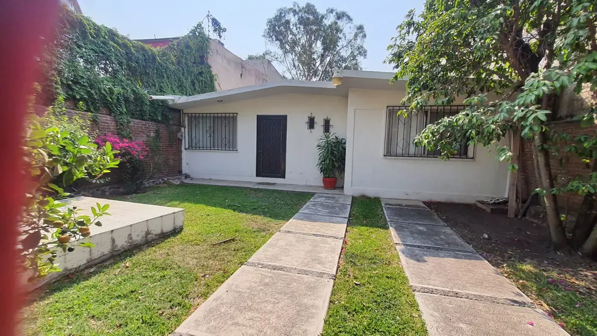 Casa en venta en Las Fincas, Jiutepec — foto 1 de 17