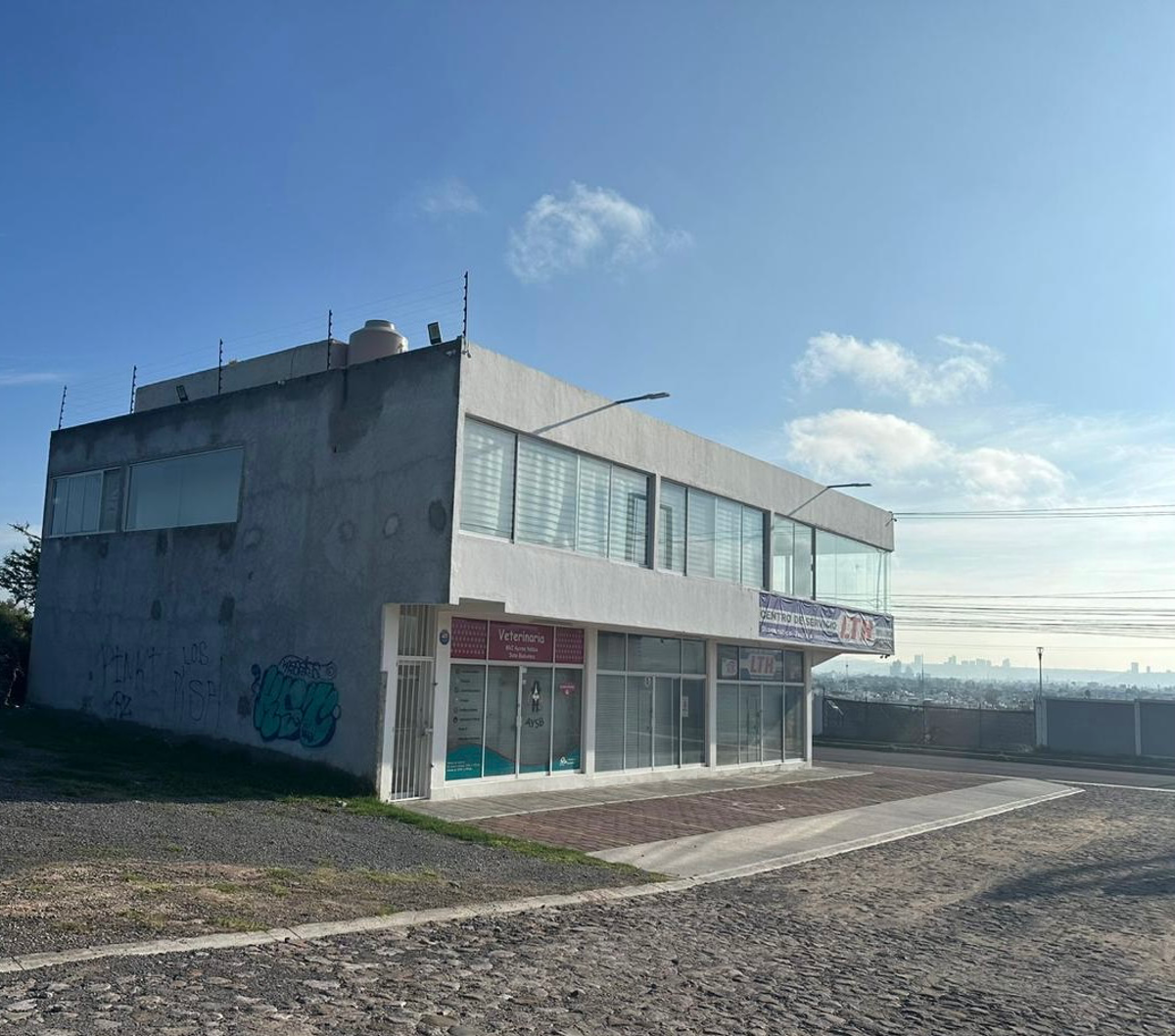 Edificio en venta en Emiliano Zapata, Corregidora — foto 1 de 5