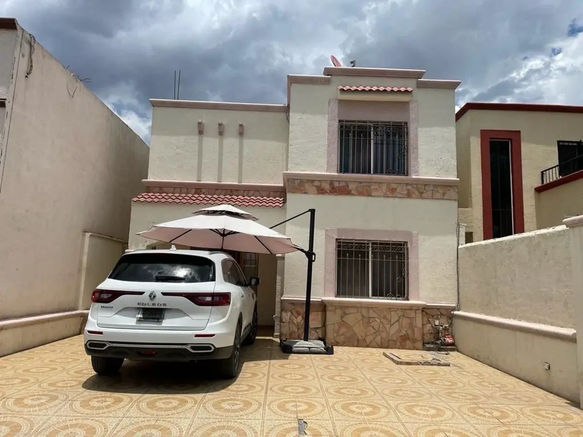 Casa en renta en Hacienda San Rafael, Saltillo — foto 1 de 9
