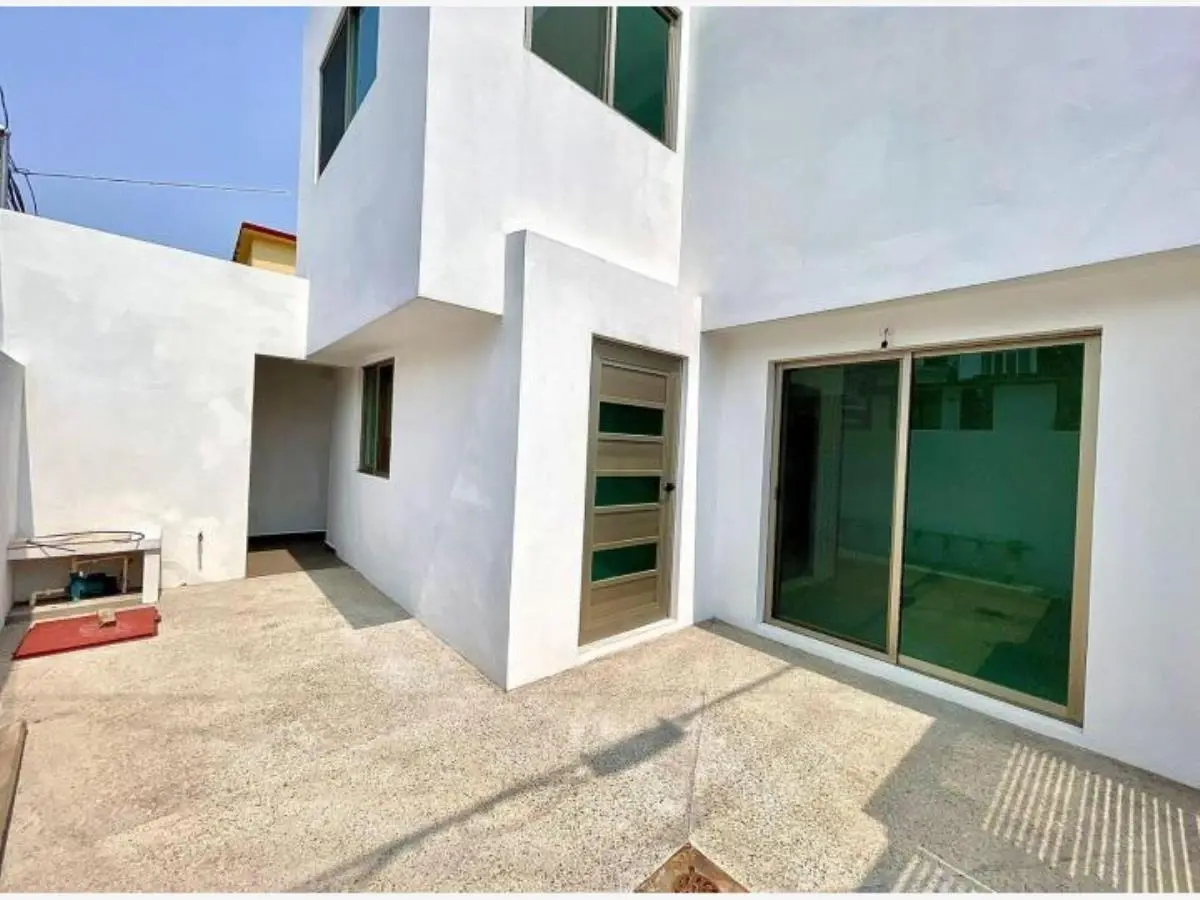 Casa en venta en Lomas de la Selva Norte, Cuernavaca — foto 1 de 23