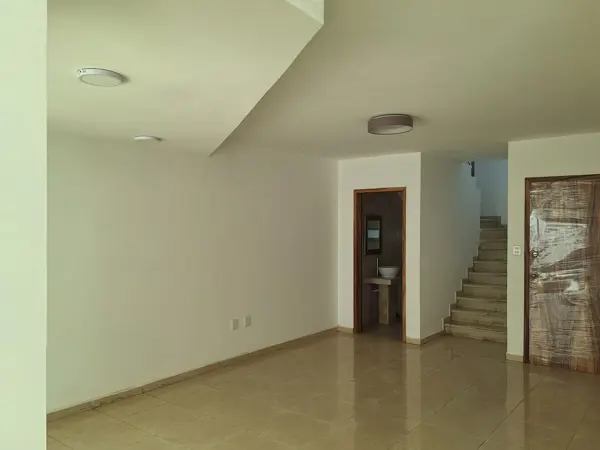 Casa en renta en Las Lomas Residencial, Alvarado — foto 2 de 43