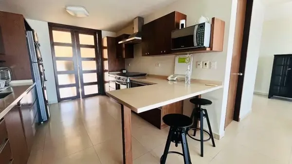 Departamento en Zona Hacienda San Francisco, San Pedro Garza García, Nuevo León