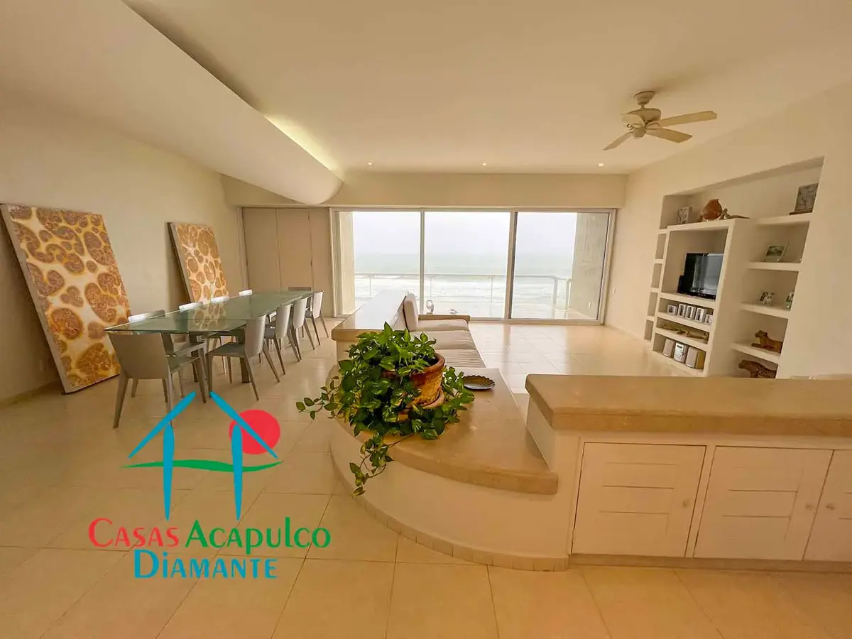 Departamento en venta en Playa Diamante, Acapulco de Juárez — foto 1 de 54