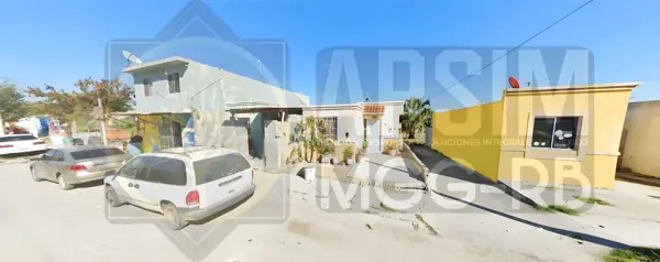 Casa en venta en Jardines de Cadereyta, Cadereyta Jiménez, Nuevo León Casa en venta en Jardines de Cadereyta, Cadereyta Jiménez, Nuevo León