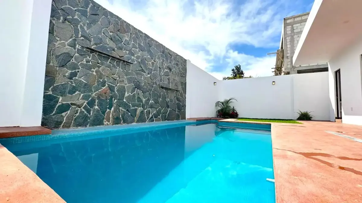 Casa en venta en Jose G Parres, Jiutepec — foto 1 de 7