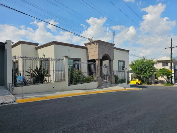 Casa en venta en Las Cumbres, Monterrey — foto 2 de 19