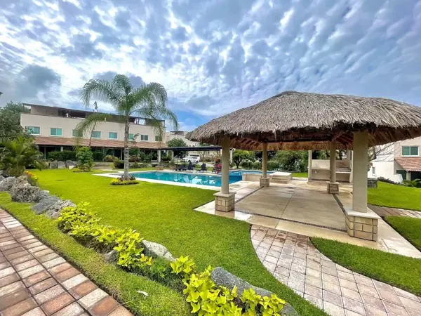 Casa en venta en Lomas del Manantial, Xochitepec — foto 2 de 24