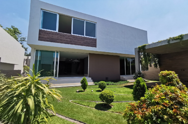Casa en venta en Villa Universitaria, Zapopan — foto 2 de 14