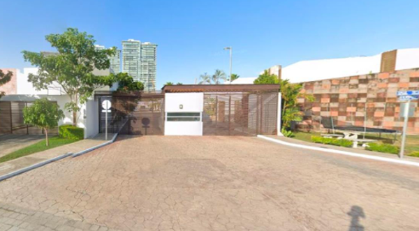 Casa en venta en Altabrisa, Mérida — foto 2 de 8