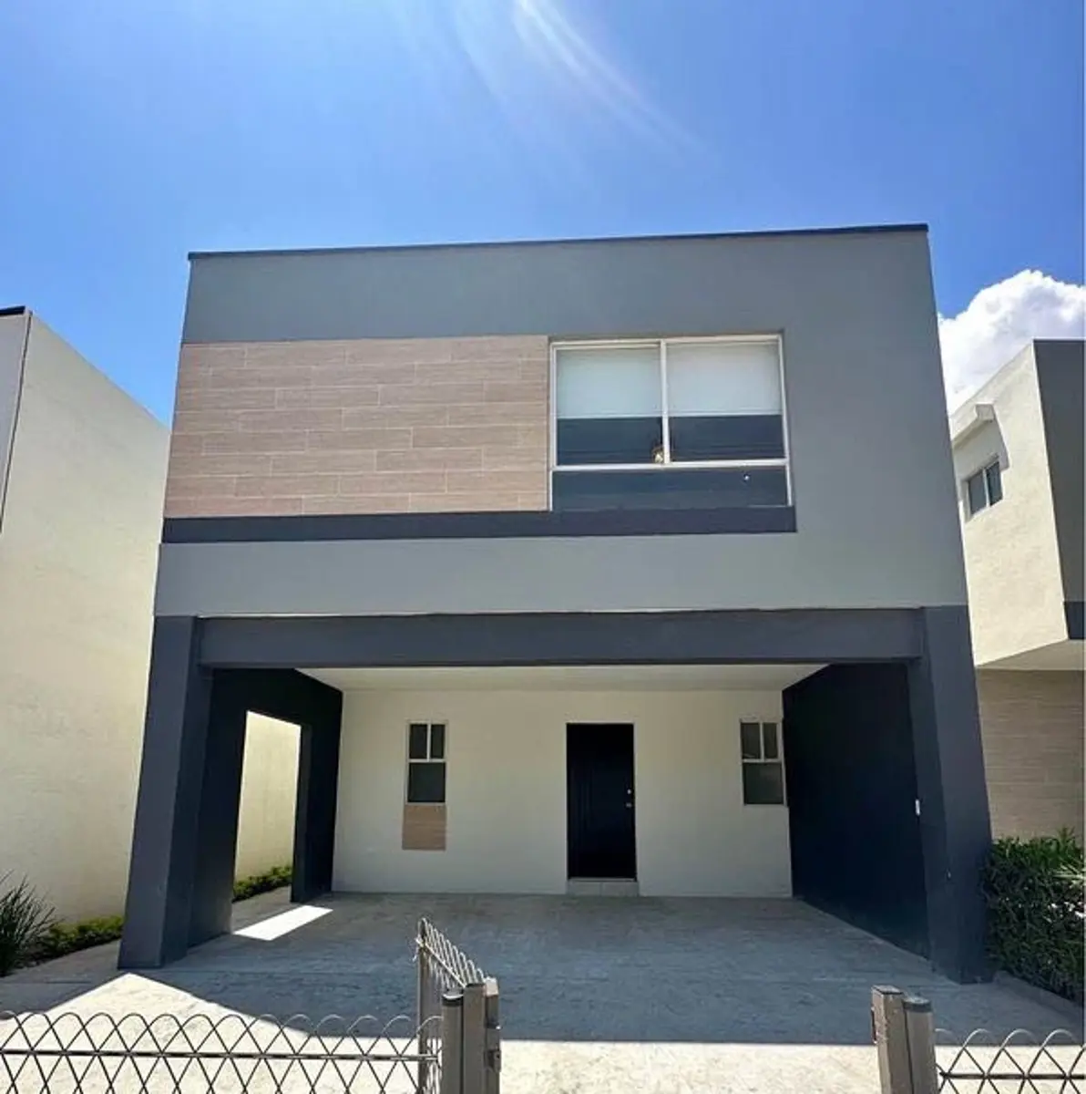 Casa en venta en Triana, Saltillo — foto 1 de 31