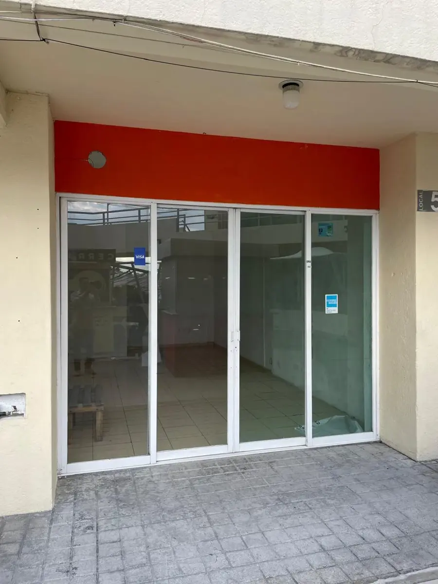 Local en renta en El Mirador, El Marqués — foto 1 de 4