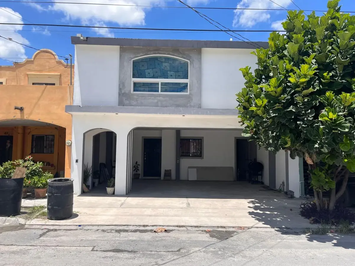 Casa en venta en Las Espigas, Cadereyta Jiménez — foto 1 de 19