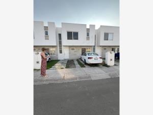 Casa en venta en Paseos del Bosque, Corregidora — foto 2 de 24