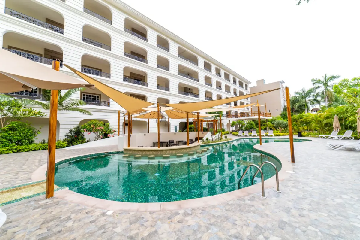 Departamento en venta en Zona Hotelera Tangolunda, Santa María Huatulco — foto 1 de 45