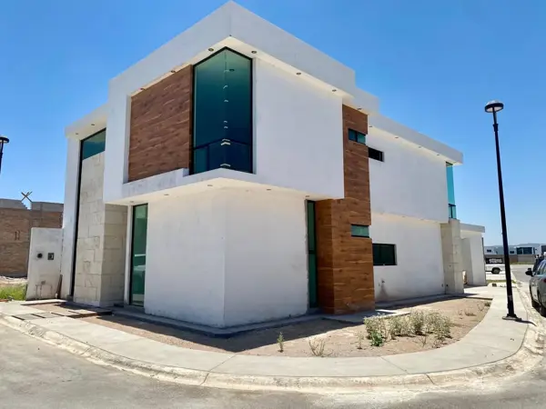 Casa en venta en Los Viñedos, Torreón — foto 2 de 22