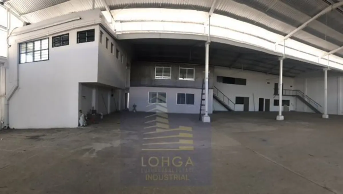 Nave en renta en Topo Chico, Monterrey — foto 1 de 18