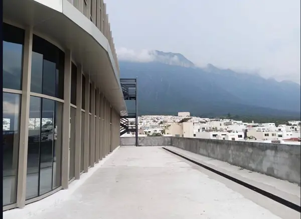 Local en renta en Cumbres Elite, Monterrey — foto 3 de 9