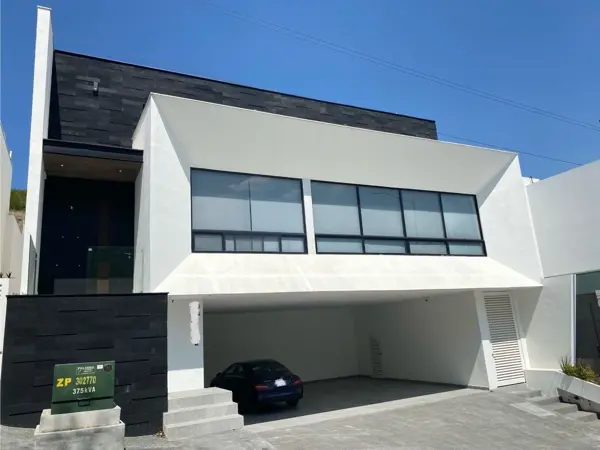 Casa en venta en Valle Alto, Monterrey — foto 2 de 18