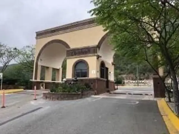 Terreno en venta en Renacimiento, Monterrey — foto 3 de 10