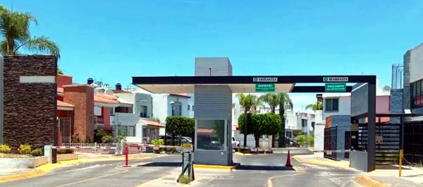 Casa en venta en Parques Del Tepeyac, Zapopan — foto 3 de 17