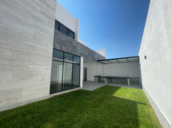 Casa en venta en Almeras, Torreón — foto 2 de 23