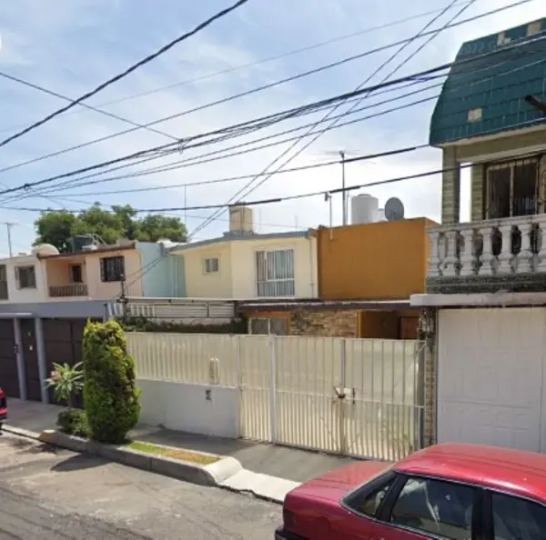 Casa en venta en Prados del Rosario, Azcapotzalco — foto 2 de 7