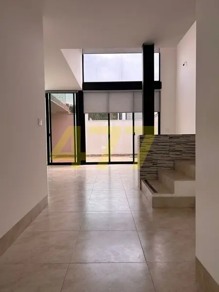 Casa en venta en Lombardía Residencial, León — foto 2 de 25