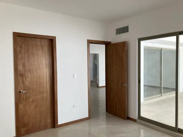 Casa en venta en Rincón las Trojes, Torreón — foto 3 de 28