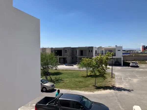 Casa en venta en Rincón las Trojes, Torreón — foto 2 de 28