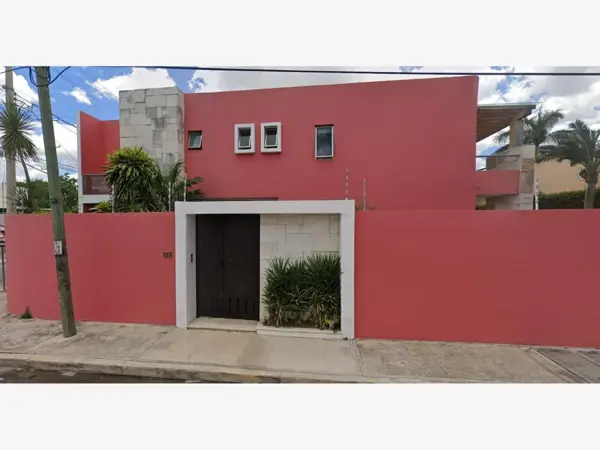 Casa en Emiliano Zapata Nte, Mérida, Yucatán