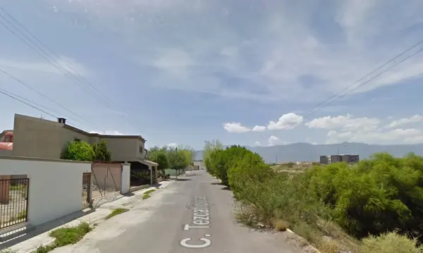 Casa en venta en Los Pinos, Saltillo — foto 2 de 11