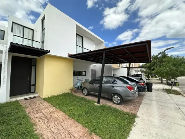 Casa en Residencial Floresta, Mérida, Yucatán