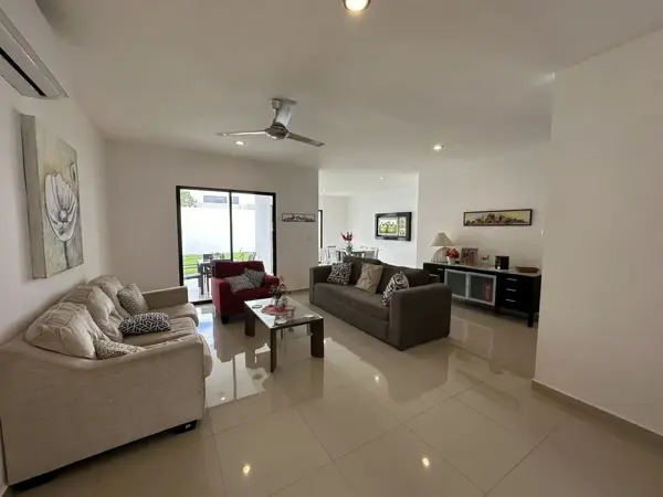 Casa en venta en Residencial Floresta, Mérida — foto 2 de 15
