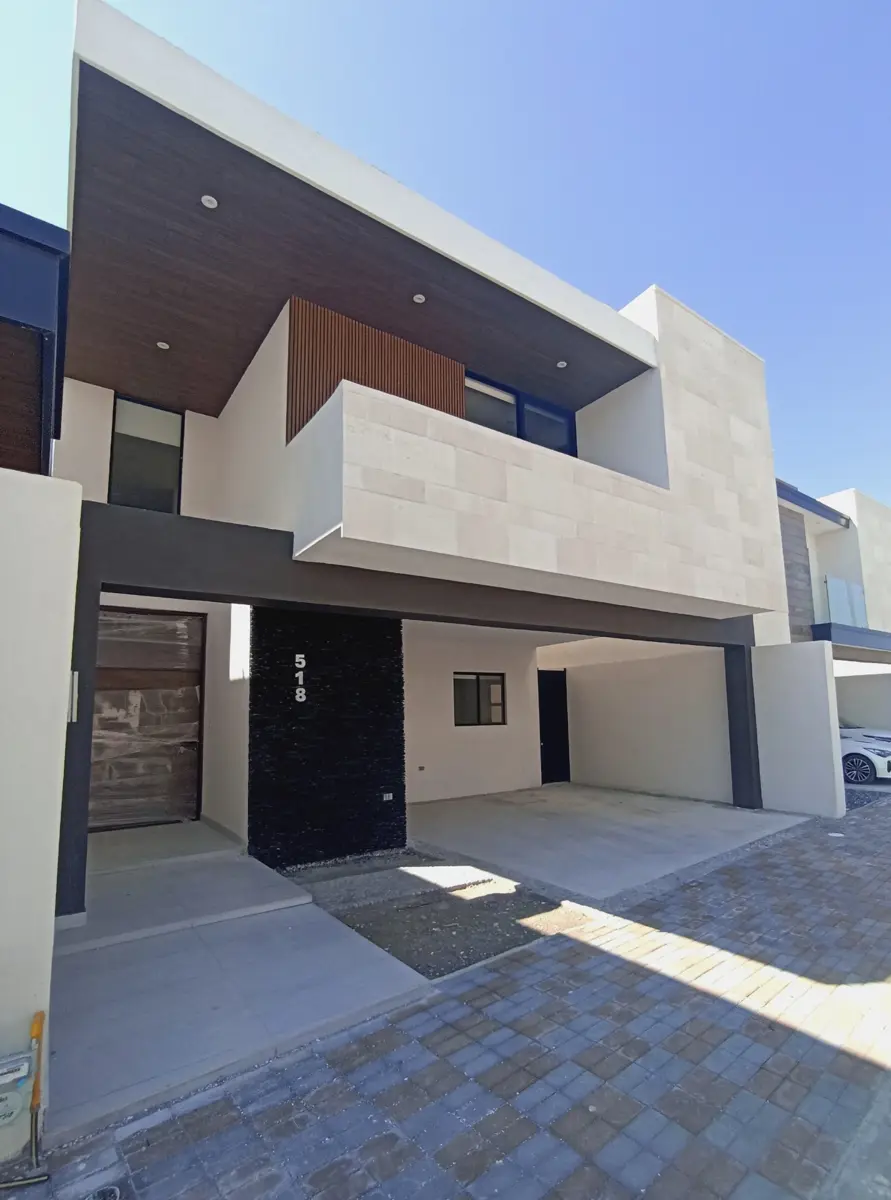 Casa en renta en Privanzas del Campestre, Arteaga — foto 1 de 7