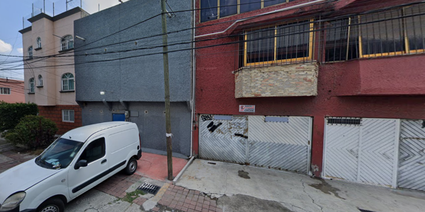 Casa en venta en Martires de Rio Blanco, Gustavo A. Madero — foto 2 de 7