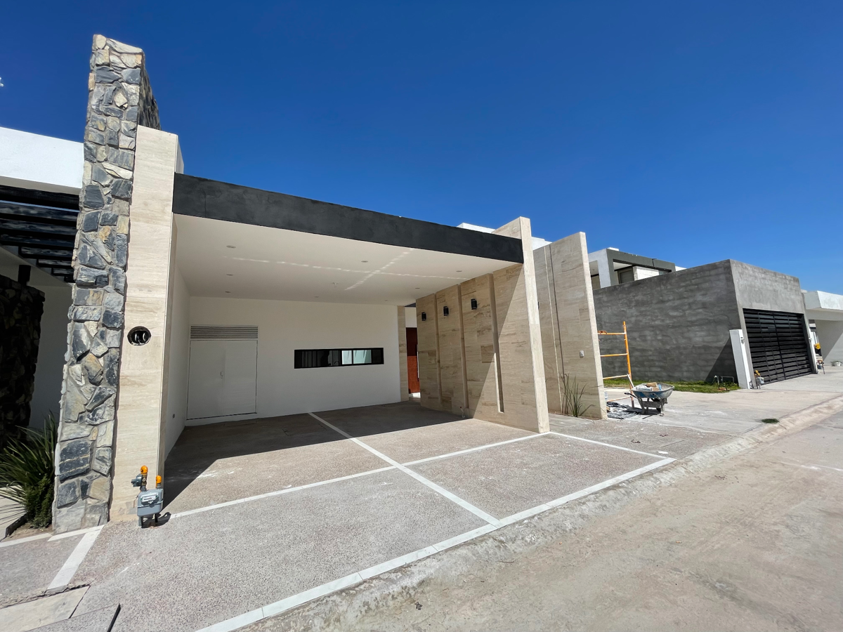 Casa en venta en Los Viñedos, Torreón — foto 1 de 20
