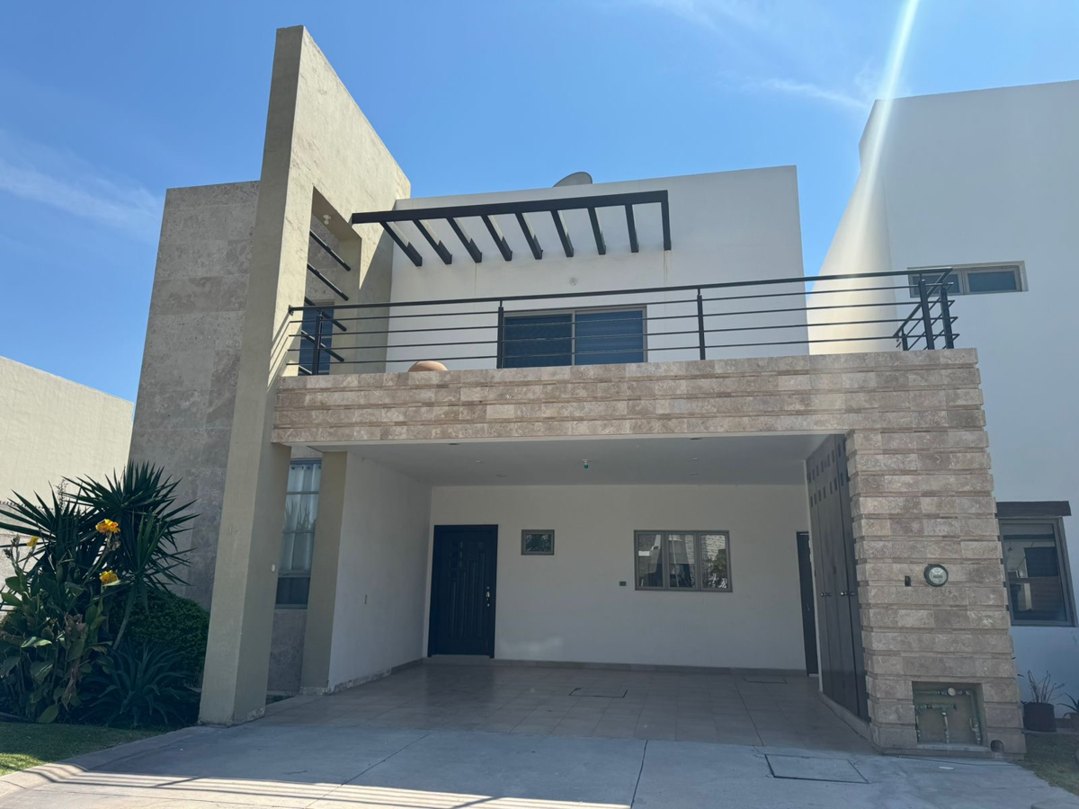 Casa en renta en Las Acacias, Torreón — foto 1 de 30