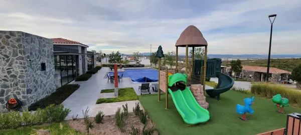 Terreno en venta en Capital Sur, El Marqués — foto 3 de 5