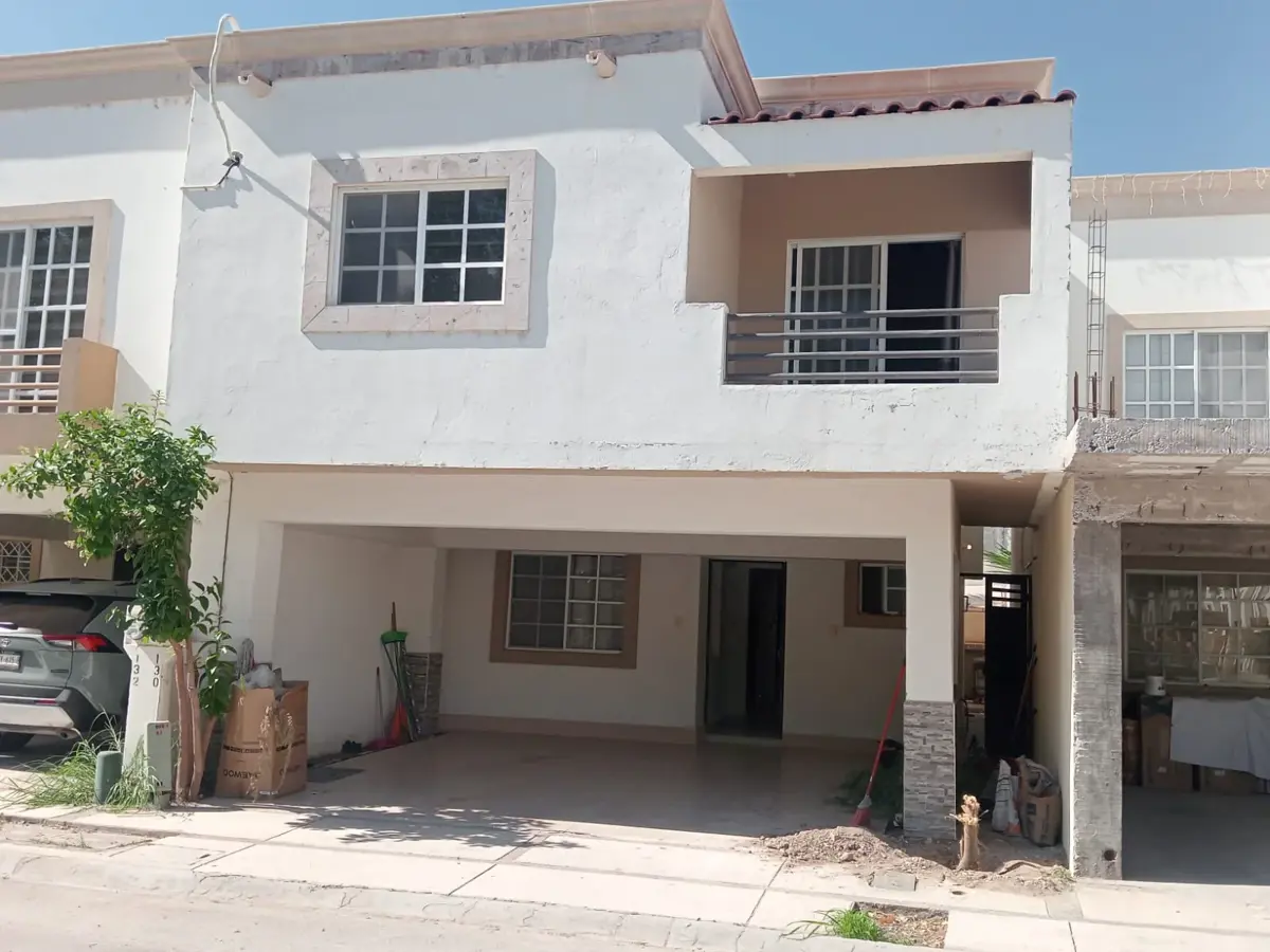 Casa en renta en Residencial Senderos, Torreón — foto 1 de 33
