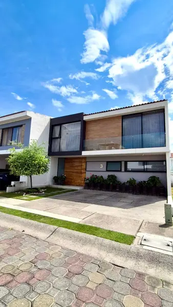 Casa en venta en Bosques Santa Anita, Tlajomulco de Zúñiga — foto 2 de 24
