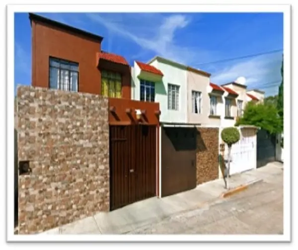 Casa en venta en Zaragoza, Zaragoza — foto 2 de 7