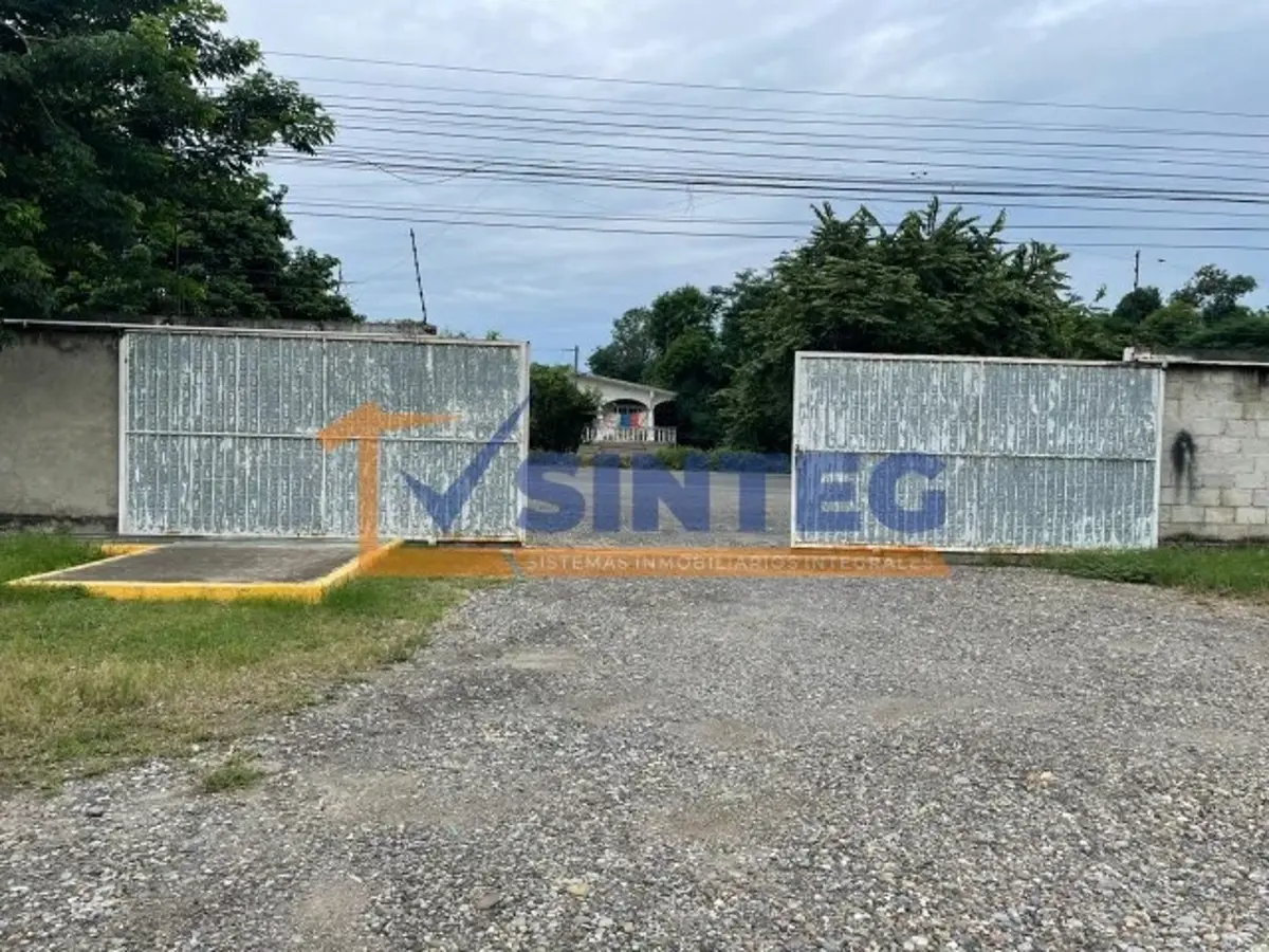 Oficina en renta en Ricardo Flores Magon, Tihuatlán — foto 1 de 12