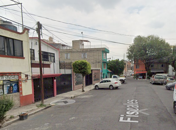 Casa en venta en El Sifón, Iztapalapa — foto 3 de 13