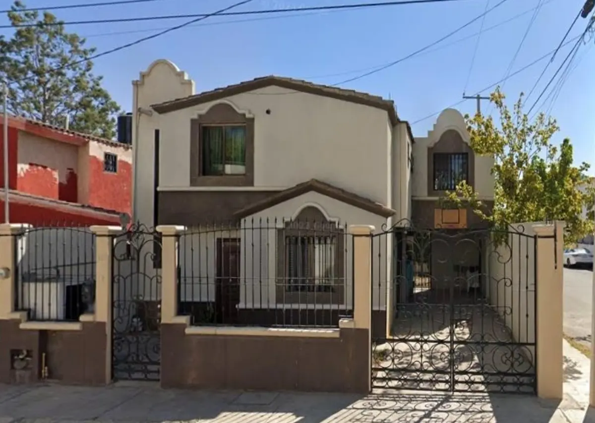 Casa en venta en El Baluarte, Saltillo — foto 1 de 10