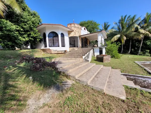Casa en venta en Libertad, Tapachula — foto 3 de 37