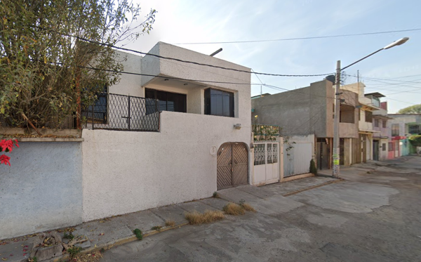 Casa en Jardines de Casa Nueva, Ecatepec de Morelos, México