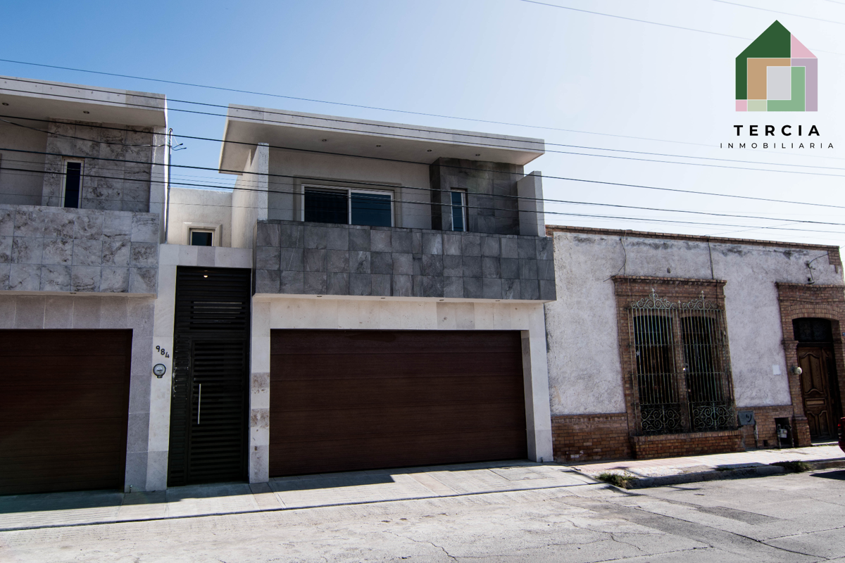 Casa en venta en Saltillo Centro, Saltillo — foto 1 de 18