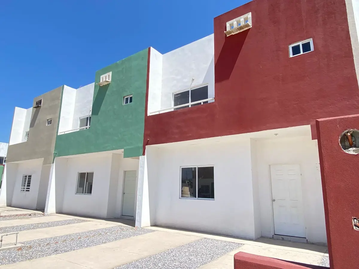 Casa en venta en Residencial las Torres, Torreón — foto 1 de 17